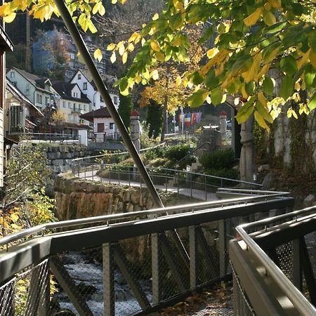 Gastehaus Zur Lilie Hotel Triberg im Schwarzwald Eksteriør billede